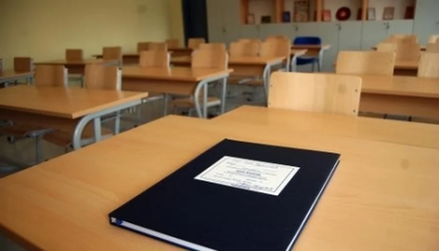 Ministria e Arsimit konfirmon: mësimi nis më 1 shtator, prindërit të përgatiten