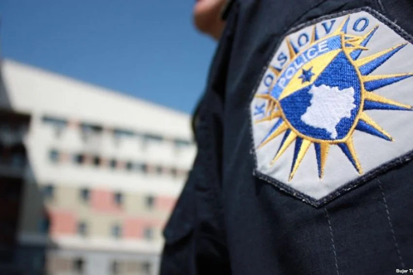 Të shtëna në Pejë, i dyshuari në arrati; Policia: nuk ka të lënduar