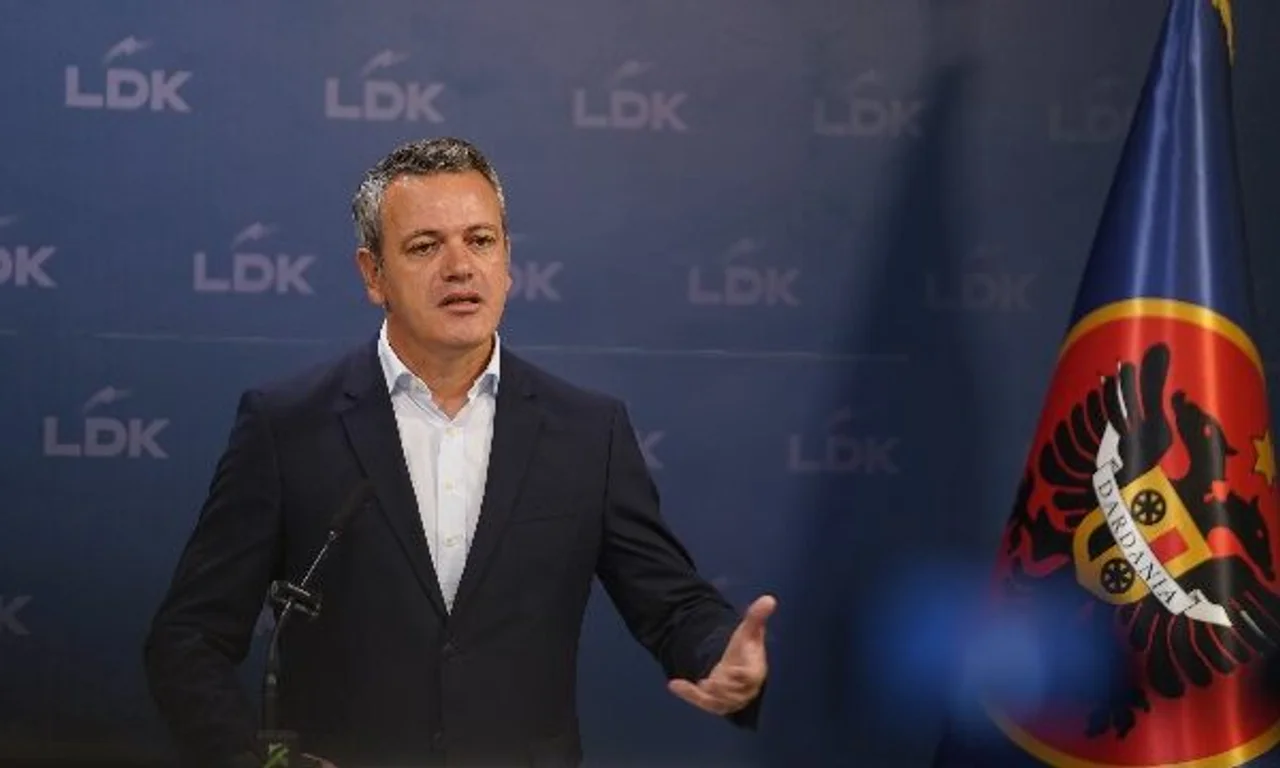 Gashi: Nëse Kurti nuk i ka 62 votat, LDK-ja do t’i japë