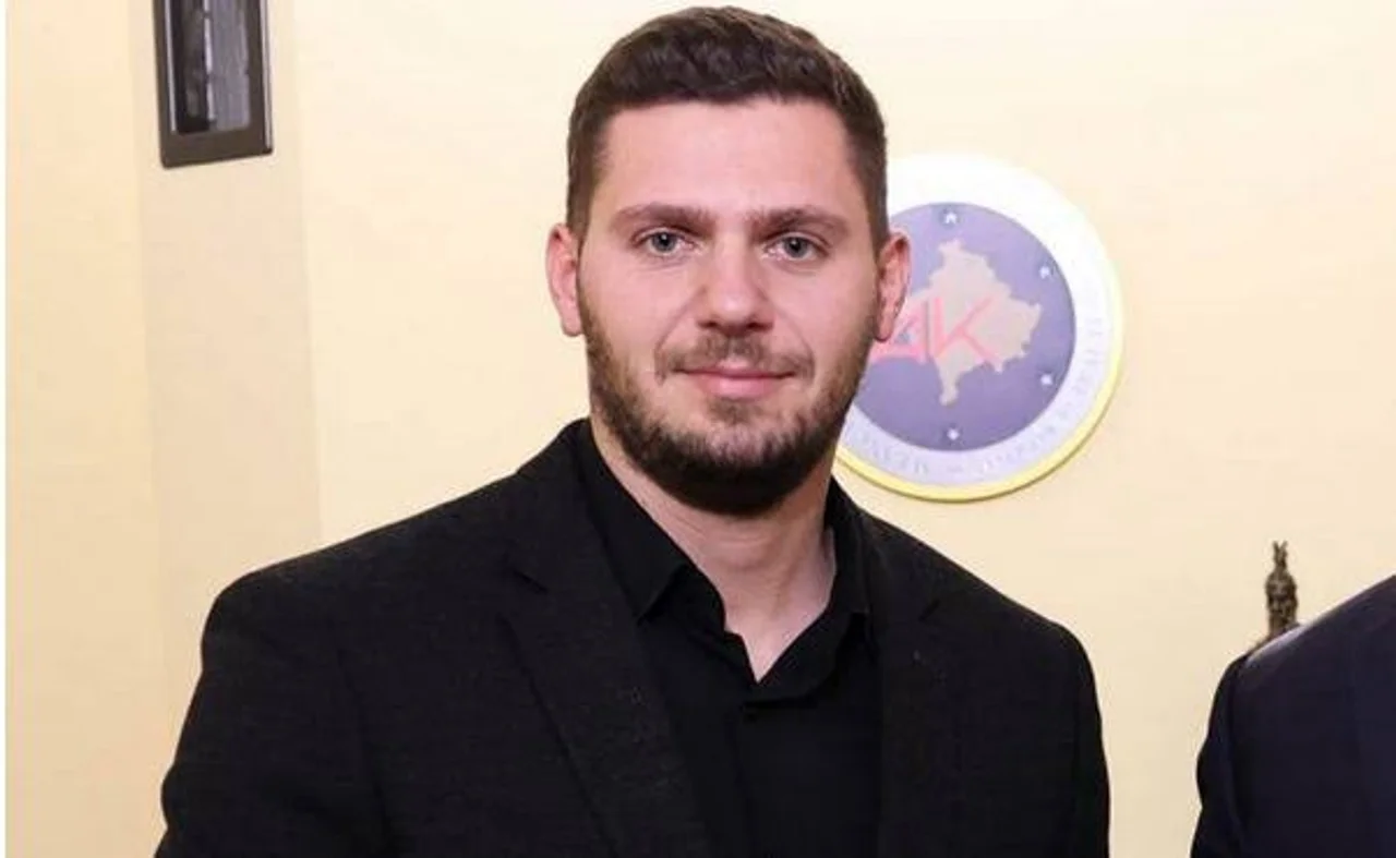 Aleanca: Thirrja për pushkatim në Kuvend është akt kriminal, prokuroria të veprojë