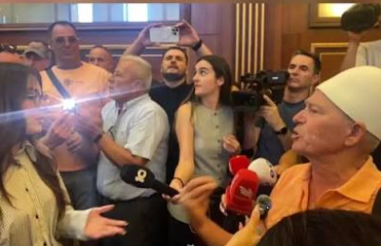 Sala Jashari: Më ka ardhë keq për zotëriun, është pasqyrë e Vetëvendosjes