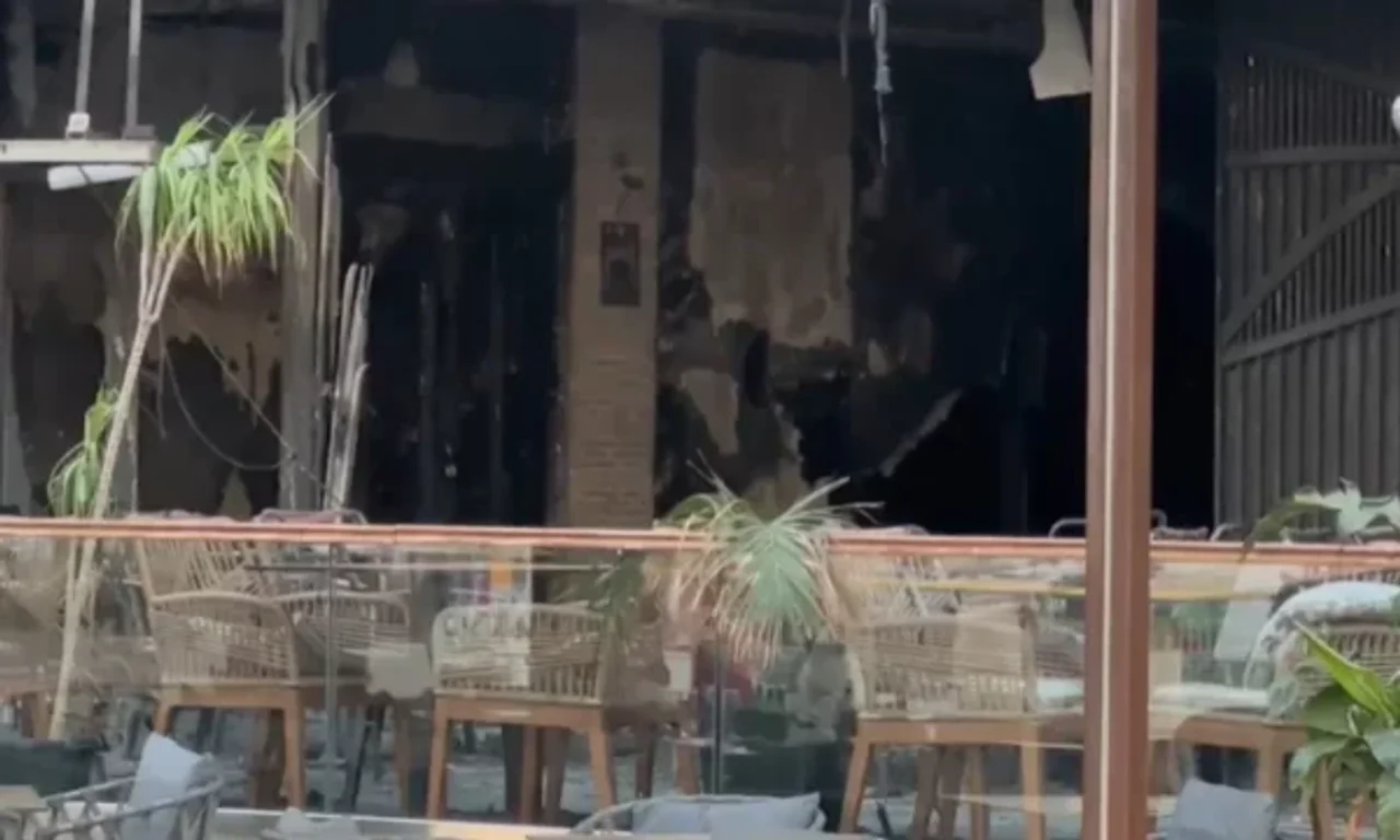 Zjarri në hotelin e Vlorës, operatorët turistikë ofrojnë akomodim dhe veshmbathje falas