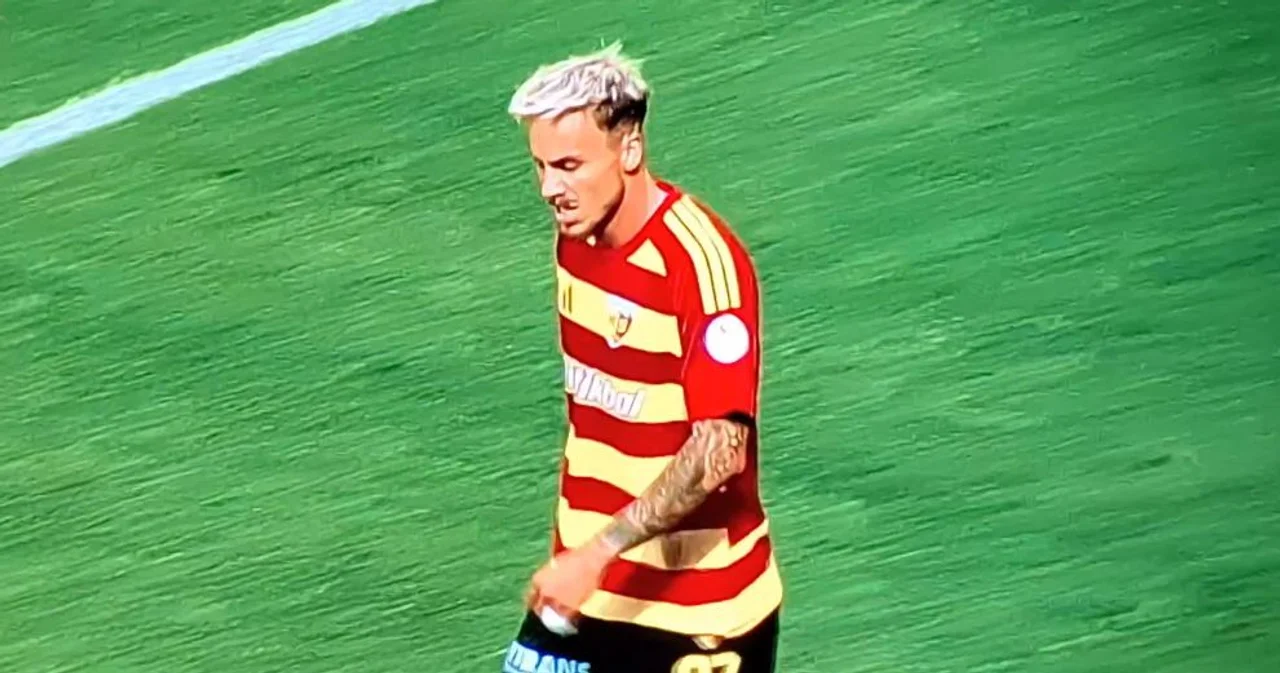 Taulant Seferi shënon, Kayserispor kryeson 2:0 në Turqi