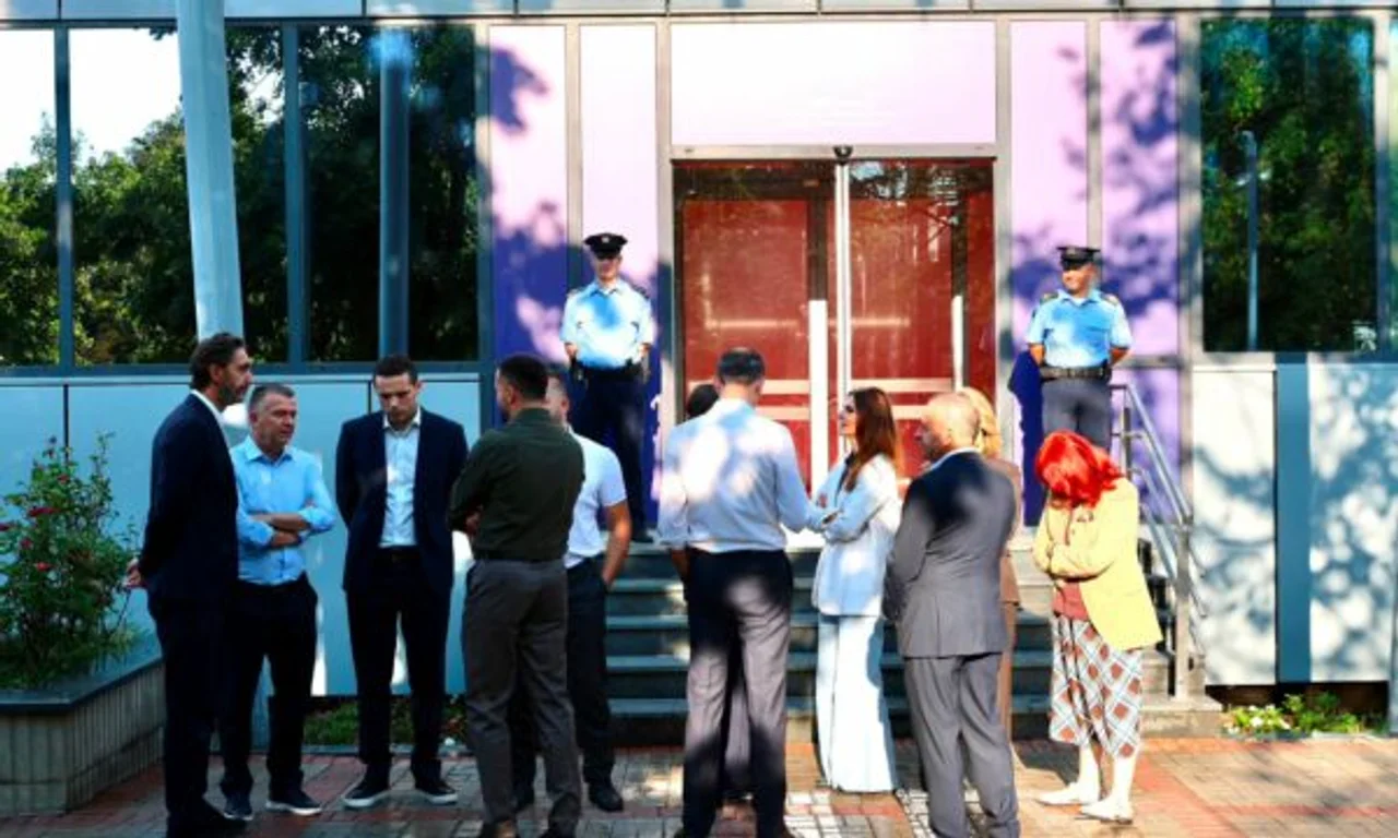 PDK në sallë, kërkon vazhdimin e seancës konstituive sot