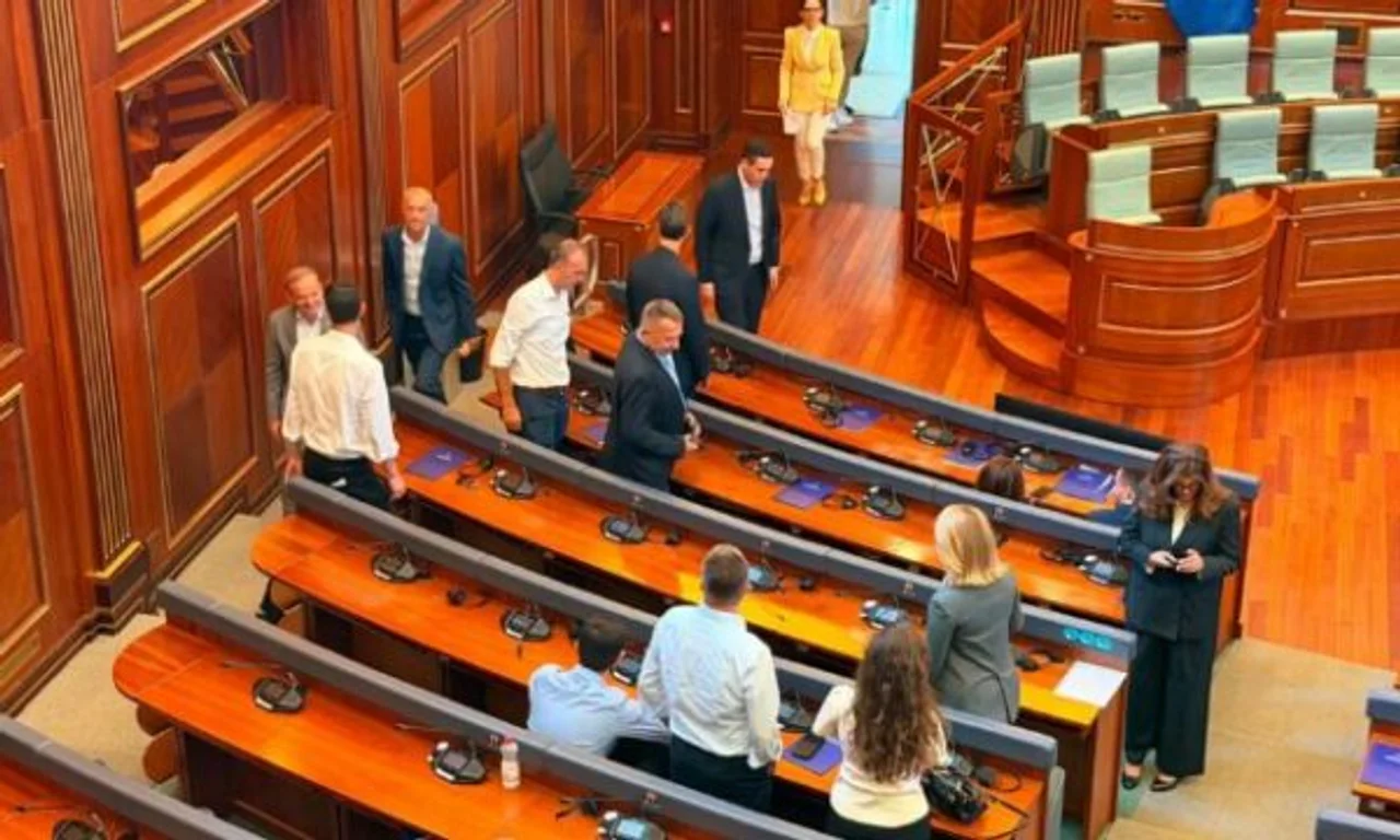 PDK nesër në Kuvend ora 11:00 për të kërkuar vazhdimin e seancës