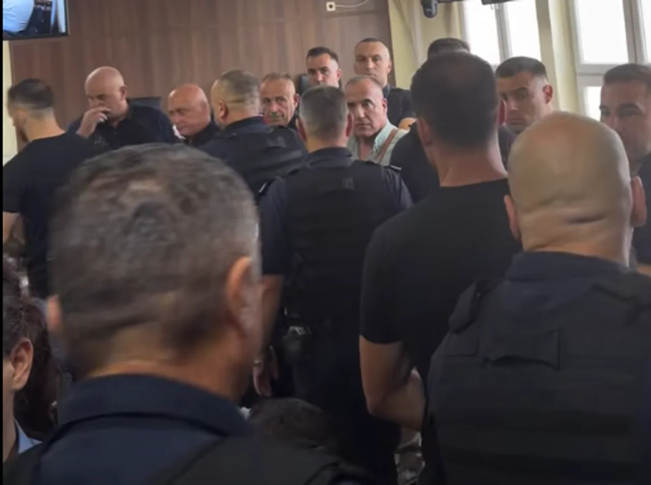 Gjykata shpall të pafajshëm tre të akuzuarit për vrasjen në Gllogjan
