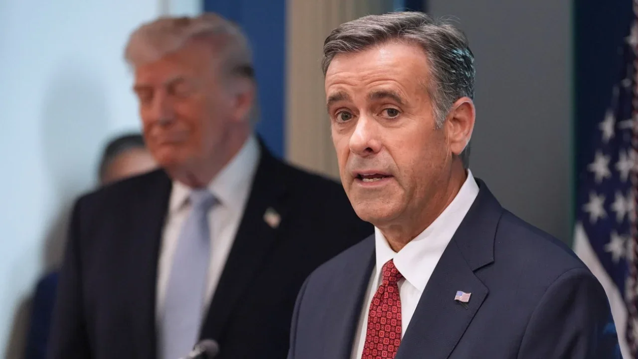 Ratcliffe në Moskë, rriten spekulimet për një takim me Putinin