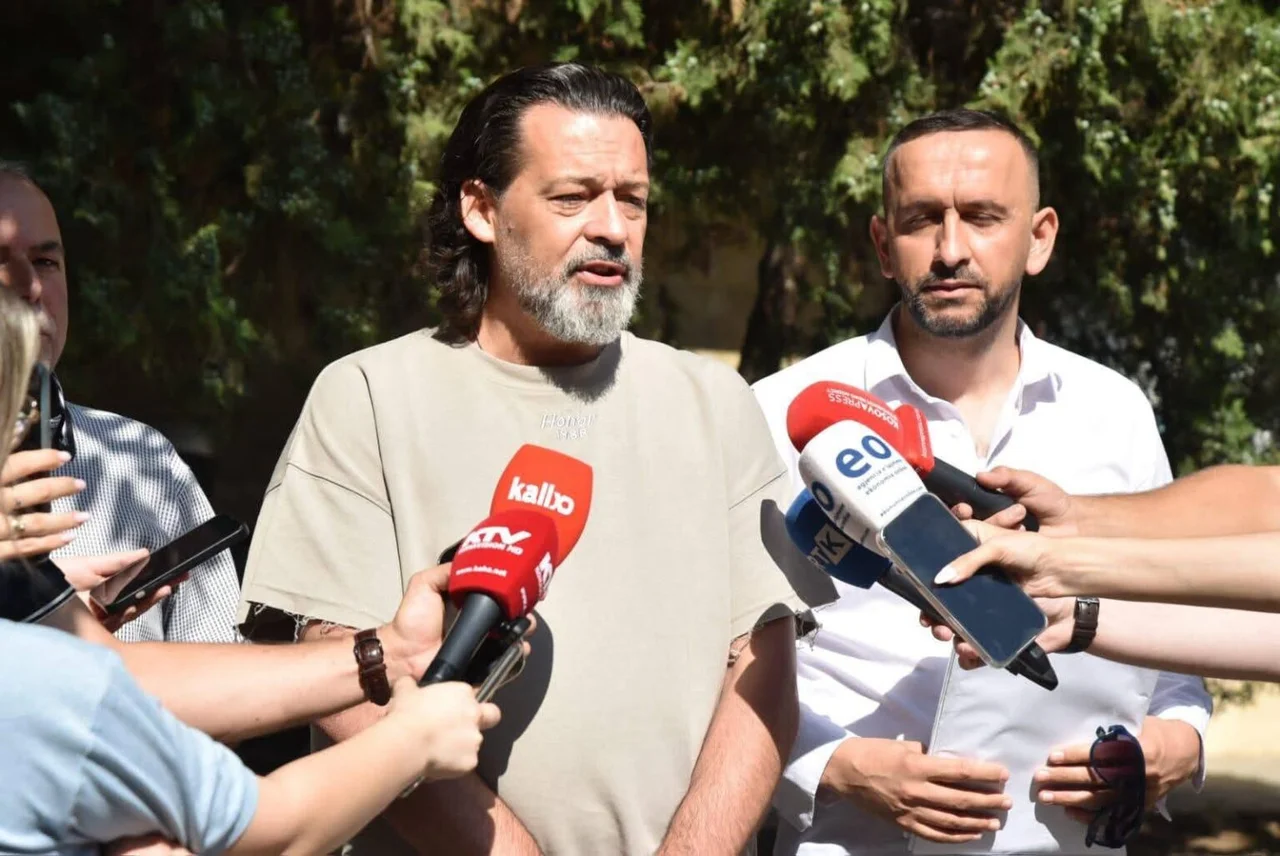 VV dorëzon materiale të reja në Prokurorinë Speciale për legalizimet në Prishtinë