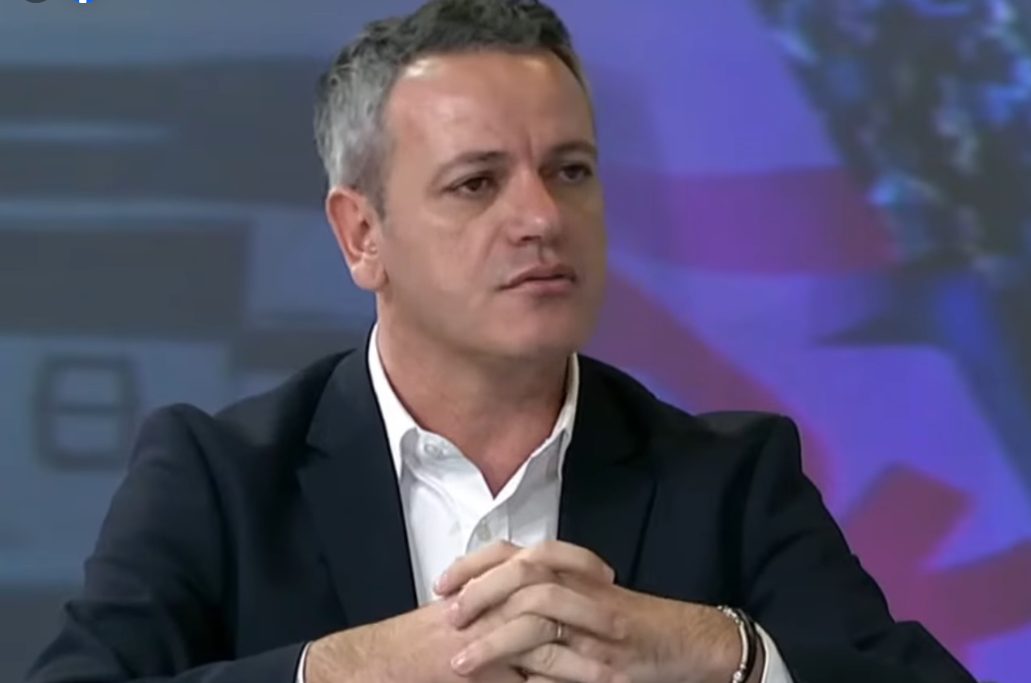 Gashi: Paramendojeni, LDK-ja tre ministra dhe zëvendëskryeministrin aq sa kanë minoritetet jo-serbe