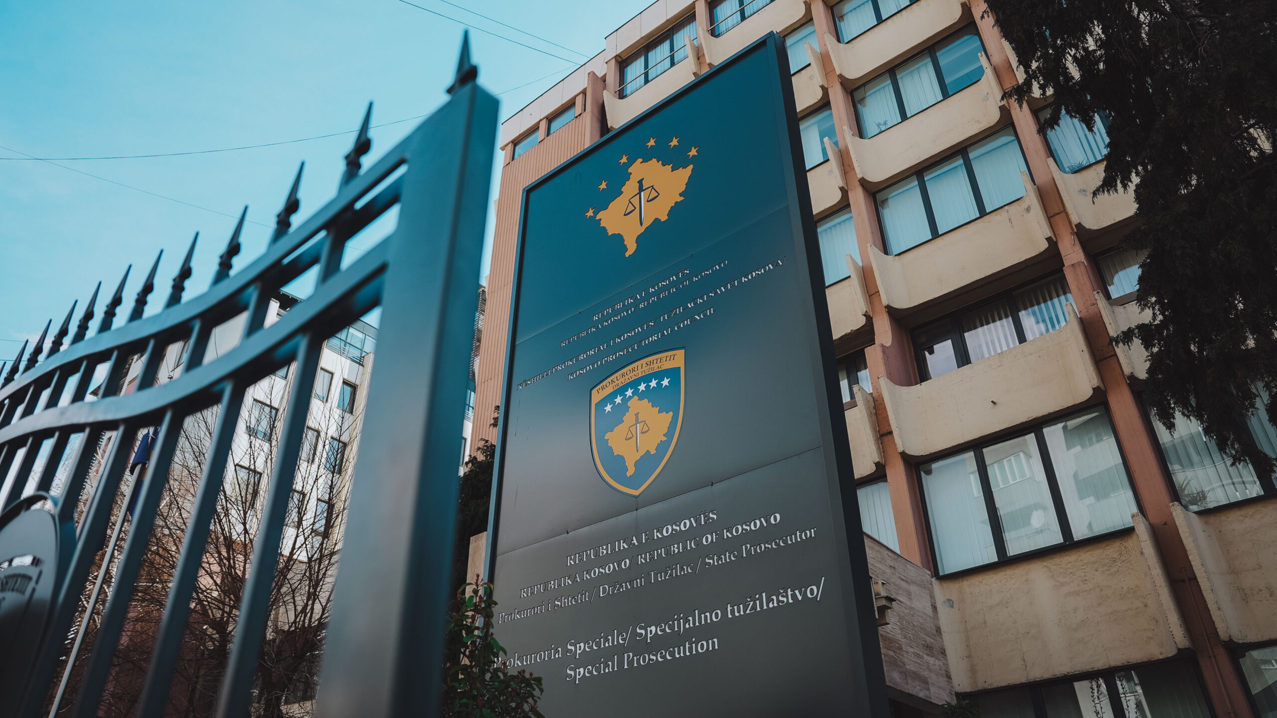 Ngritet aktakuzë në Reznik: një serb akuzohet për vrasjen e nëntë civilëve