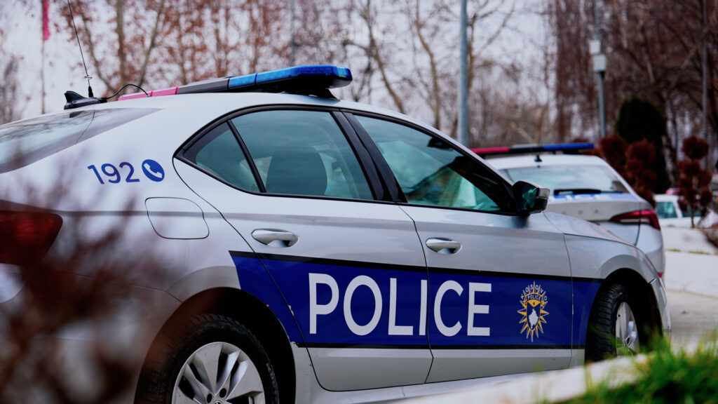 Person gjendet pa shenja jete në Prishtinë, policia nis hetimet