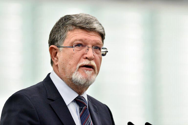 Picula kërkon veprim nga BE-ja pas reagimeve për Mladiqin