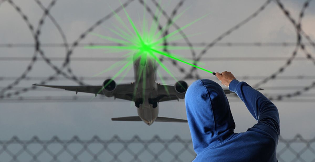 Laser drejt aeroplanit mbi Shtime, policia dhe prokuroria hapin rastin