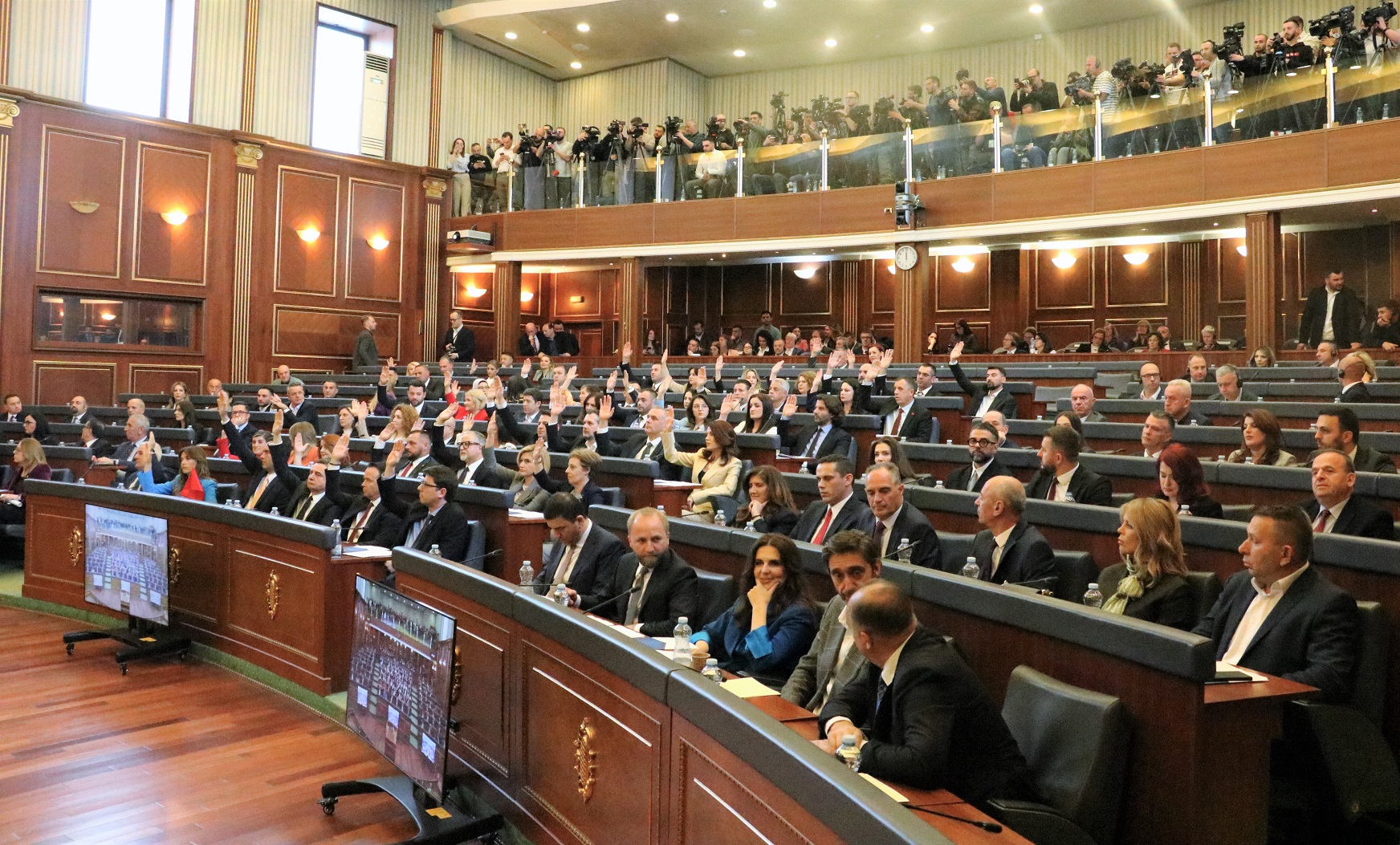 Ramadani: VV pamundësoi konstituimin e Kuvendit, investimet e huaja u harruan