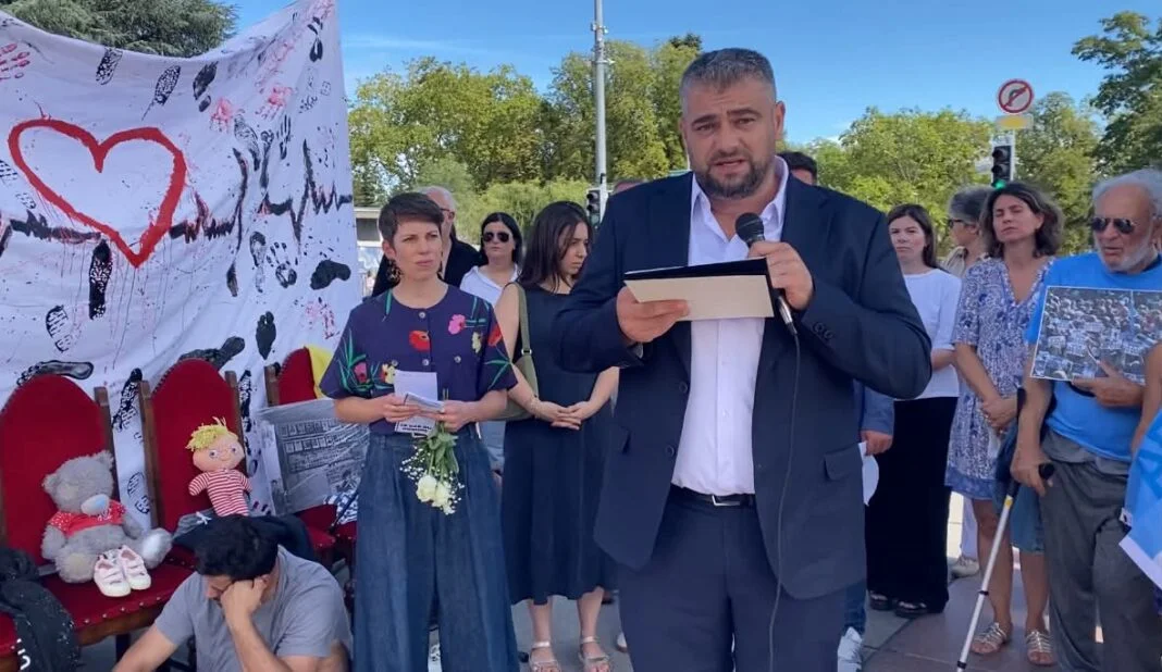 Marshi për Drejtësi në Gjenevë rikthen kërkesën për të zhdukurit e Kosovës