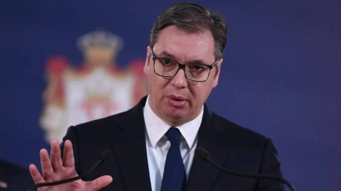 Vuçiç njofton dorëheqjen nga presidenca e Serbisë më 27 shtator