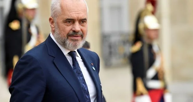 Rama ia delegon Elvis Lilës kompetencat e drejtorit të SHISH-it