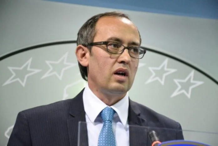 Hoti: Ishim kundër pjesëmarrjes së LDK-së në Qeveri