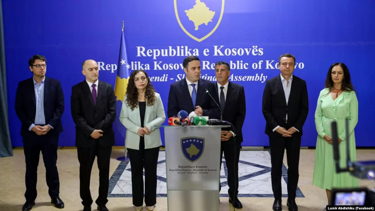 Gjashtë vota kundër marrëveshjes, çfarë ndodh me presidentin?