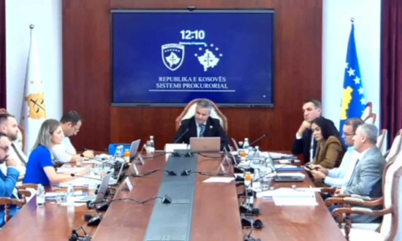 Isufaj për rrjedhjen e informacioneve: “Integritetin tim s’e shes”