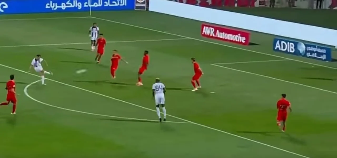 Asllani shënon supergol dhe vulos fitoren e Al Jaziras