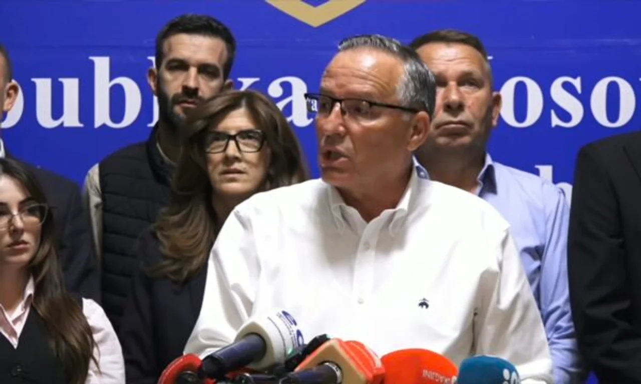 PDK-ja dorëzon në Kuvend projektligjin për Dhomat e Specializuara