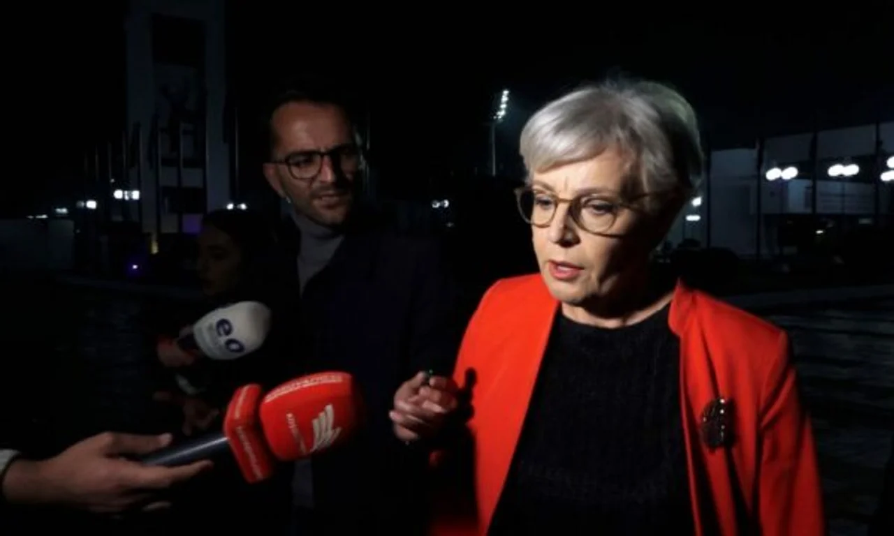 Foto: Gërvalla nuk komenton vendimin për ish-krerët e UÇK-së: “Temë tjetër”