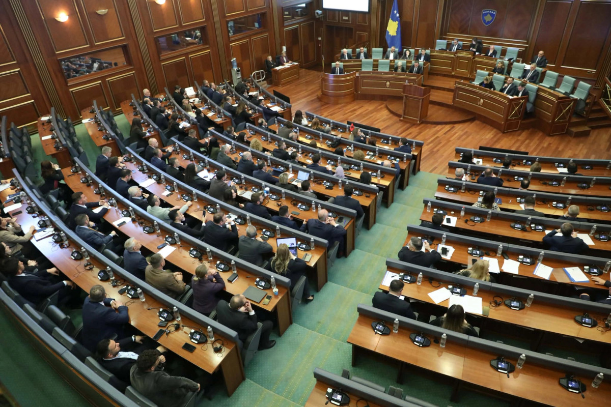 Foto: Partitë ende pa marrëveshje për presidentin, afati përfundon më 6 tetor