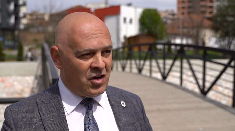 Gjini: Pas 5 tetorit, Kosova mund të hyjë në “katastrofë kushtetuese”