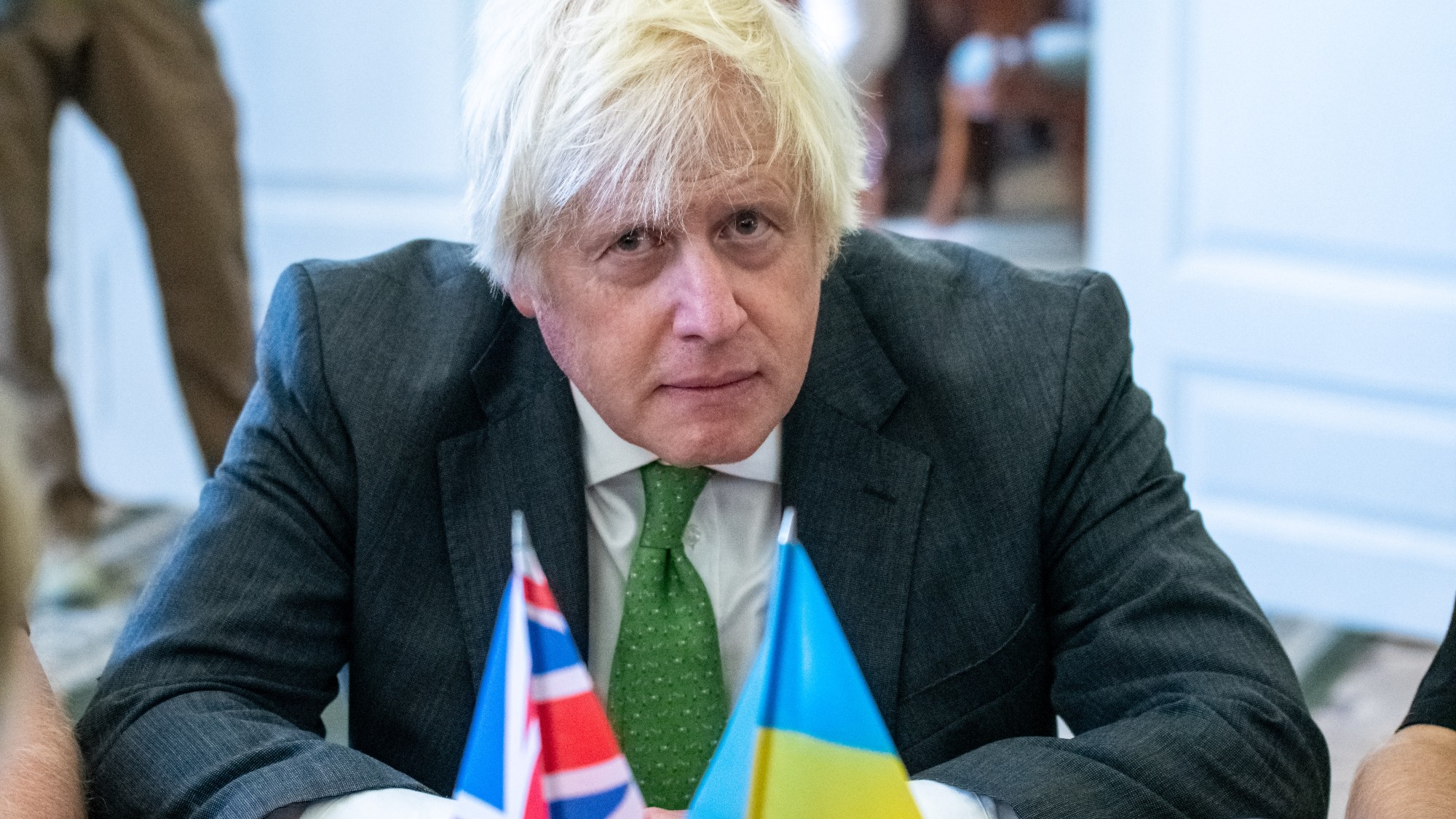 Boris Johnson dhe zyrtarë evropianë evakuohen nga treni pranë Polonisë