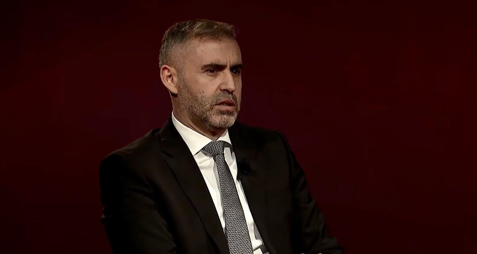 Berisha ngre pikëpyetje për nismën rreth Dhomave të Specializuara