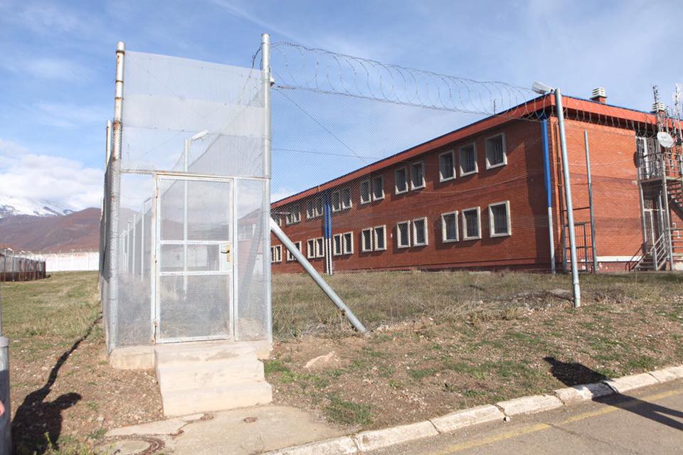 Një 33-vjeçar ndalohet në Prishtinë, 2 mijë eurot i kushtojnë 100 ditë burg