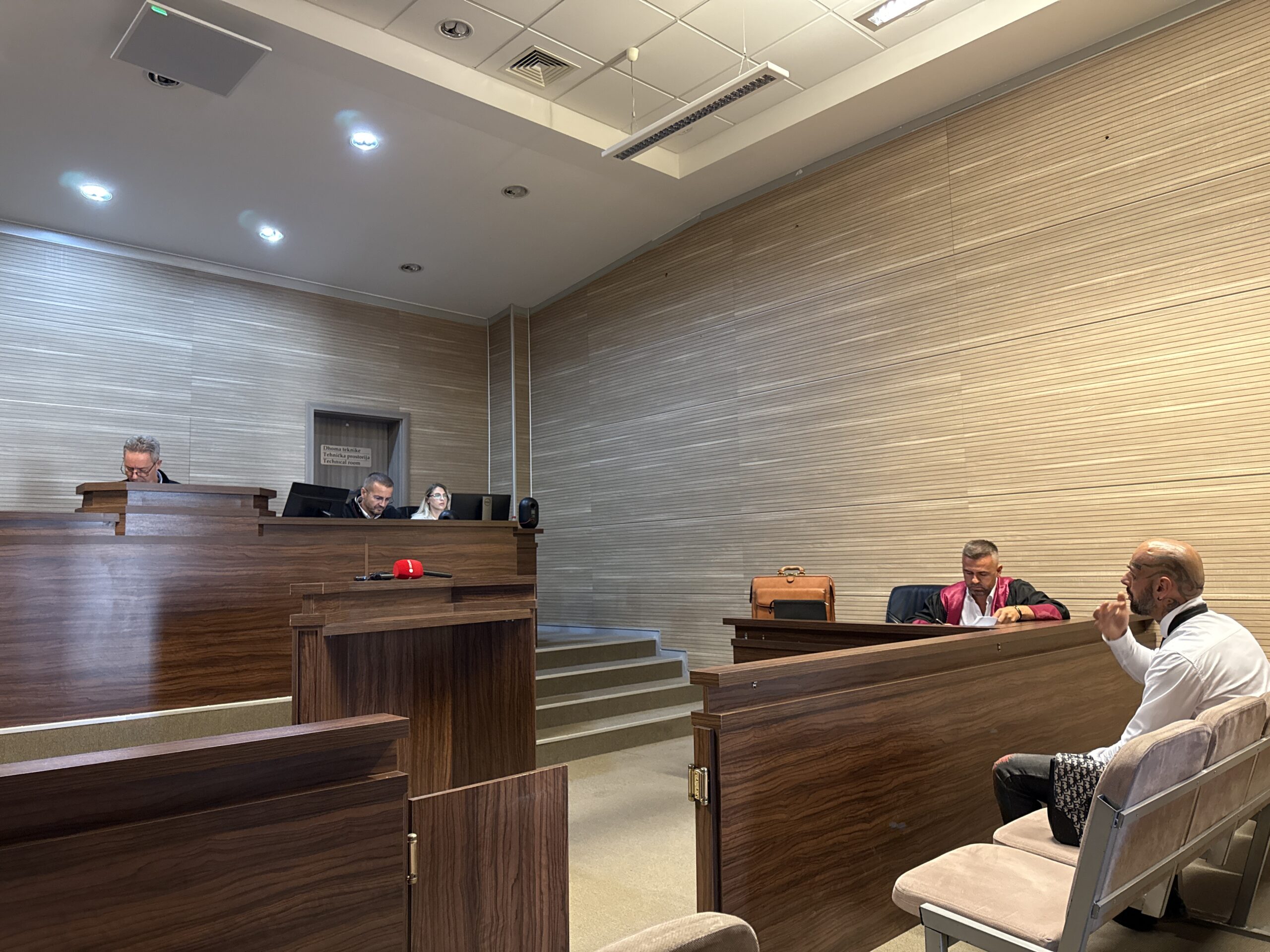 Vali Corleone përballet me akuzat për narkotikë në gjykatën e Prishtinës