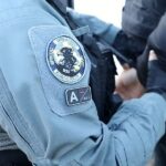 Foto: Dy persona arrestohen në Gjakovë, kapen duke marrë kamatë