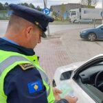 Foto: Audi ndalohet në Podujevë, dy të rinj lirohen pas intervistimit