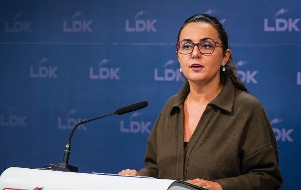 Lushaku-Sadriu: VV-ja po bllokon konstituimin e Kuvendit