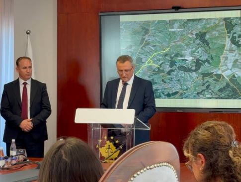 Aktakuza për krime lufte në Prekaz ndaj 35 personave, çfarë tha Kryeprokurori