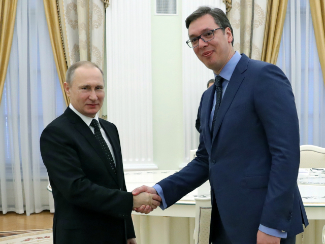 Foto: Vuçiq njofton dorëheqjen më 27 shtator dhe bisedën me Putinin
