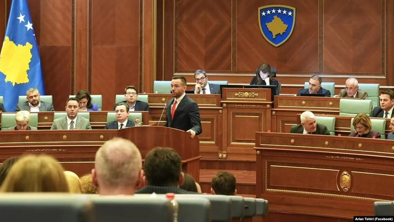 Foto: PDK kërkon votimin e Ligjit për Specialen sot, por seanca përplaset