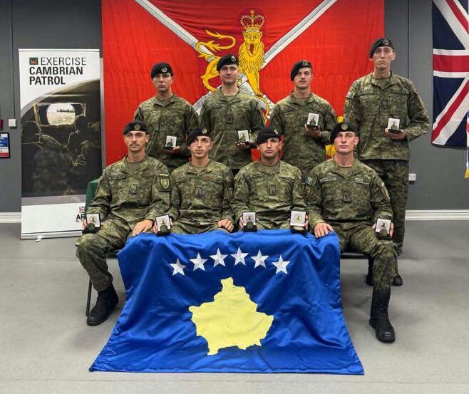 Foto: FSK-ja fiton medaljen e artë në garën “Cambrian Patrol” në Britani