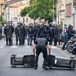 Foto: 15-vjeçari humb dorën gjatë përleshjeve pranë një shkolle në Francë